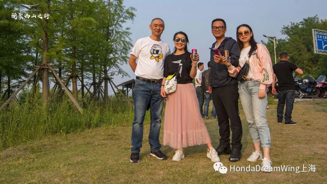 Arwen Gold最新動(dòng)態(tài)，友誼的溫馨日常更新