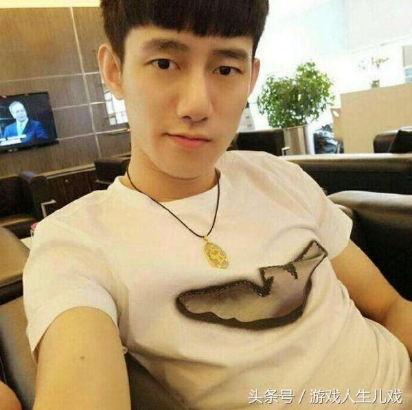 阿哲最新動(dòng)態(tài)揭秘，探索前沿，潮流引領(lǐng)者