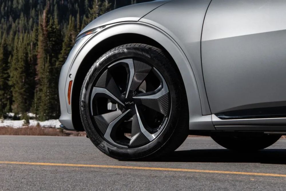 2024澳門(mén)精準正版免費大全,安全設計解析說(shuō)明法_專(zhuān)業(yè)版88.271