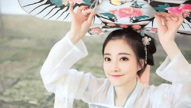 科技新品顛覆未來(lái)生活體驗，慕雅哲云詩(shī)詩(shī)最新章節揭秘