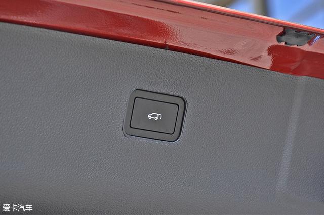 最新比速T5試駕體驗，駕馭變化，自信與學(xué)習同行視頻