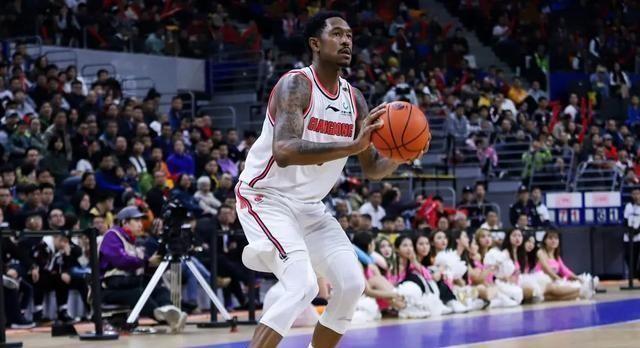 廣東籃球強隊注入全新力量，揭曉最新外援加盟消息