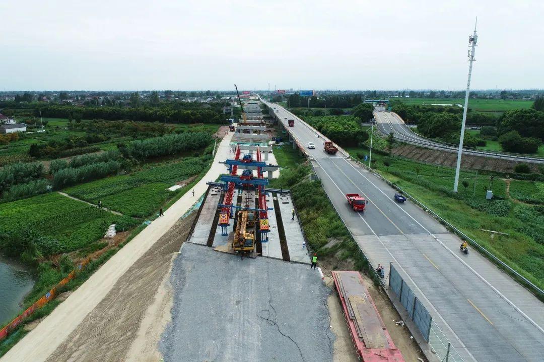 架橋機最新操作指南，一步步教你完成架橋任務(wù)全攻略