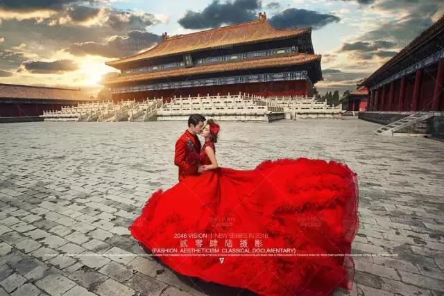 時(shí)代背景下的影像藝術(shù)探索，最新外景拍照風(fēng)格揭秘