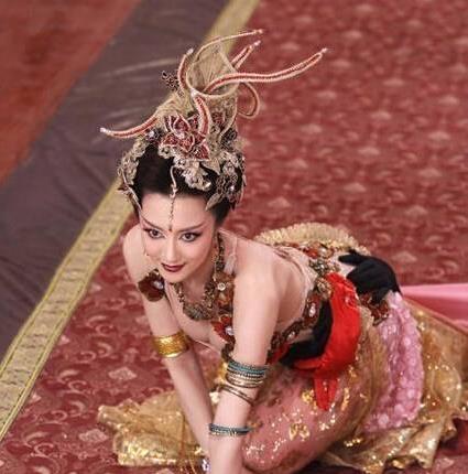 最新妲己圖，探索自然美景，尋找內心寧靜與平和的輕松之旅