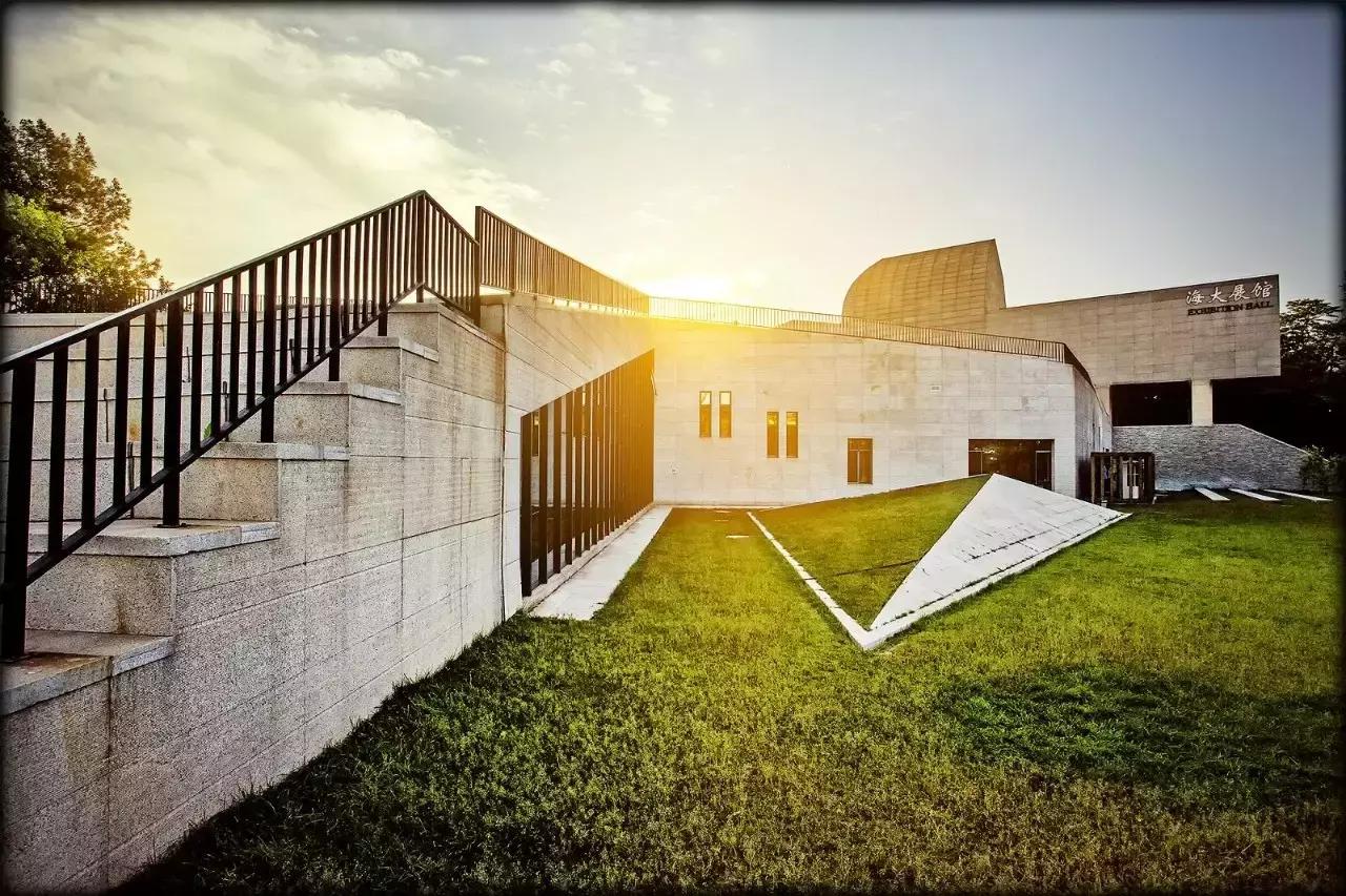 世界最新排名高校，科技巨擘的搖籃，未來(lái)教育革新之旅