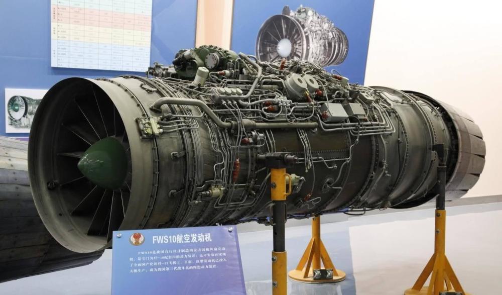 武直10新型發(fā)動(dòng)機深度解析，性能特點(diǎn)與技術(shù)亮點(diǎn)揭秘