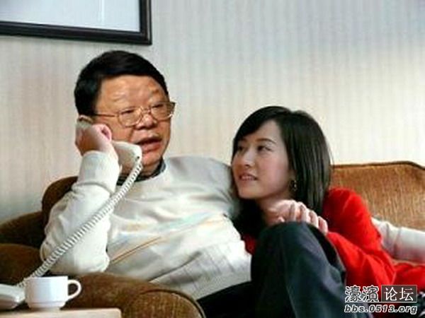 揭秘文強與女明星的隱秘幕后故事，令人震驚！