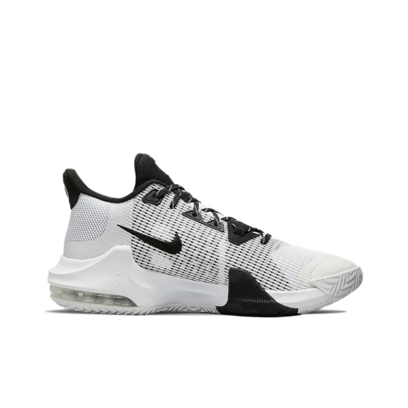 耐克最新籃球鞋，自信步伐，成就賽場(chǎng)榮耀