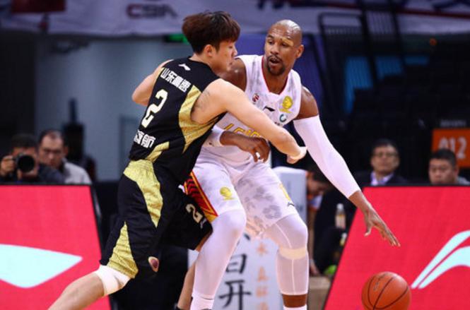 遼寧與山東激烈對決，比賽前瞻與關(guān)鍵看點(diǎn)分析