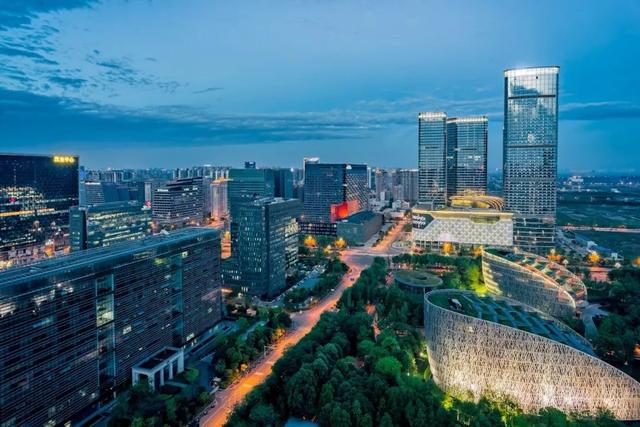 天府新區視高新項目，家的溫馨與友情的綻放地