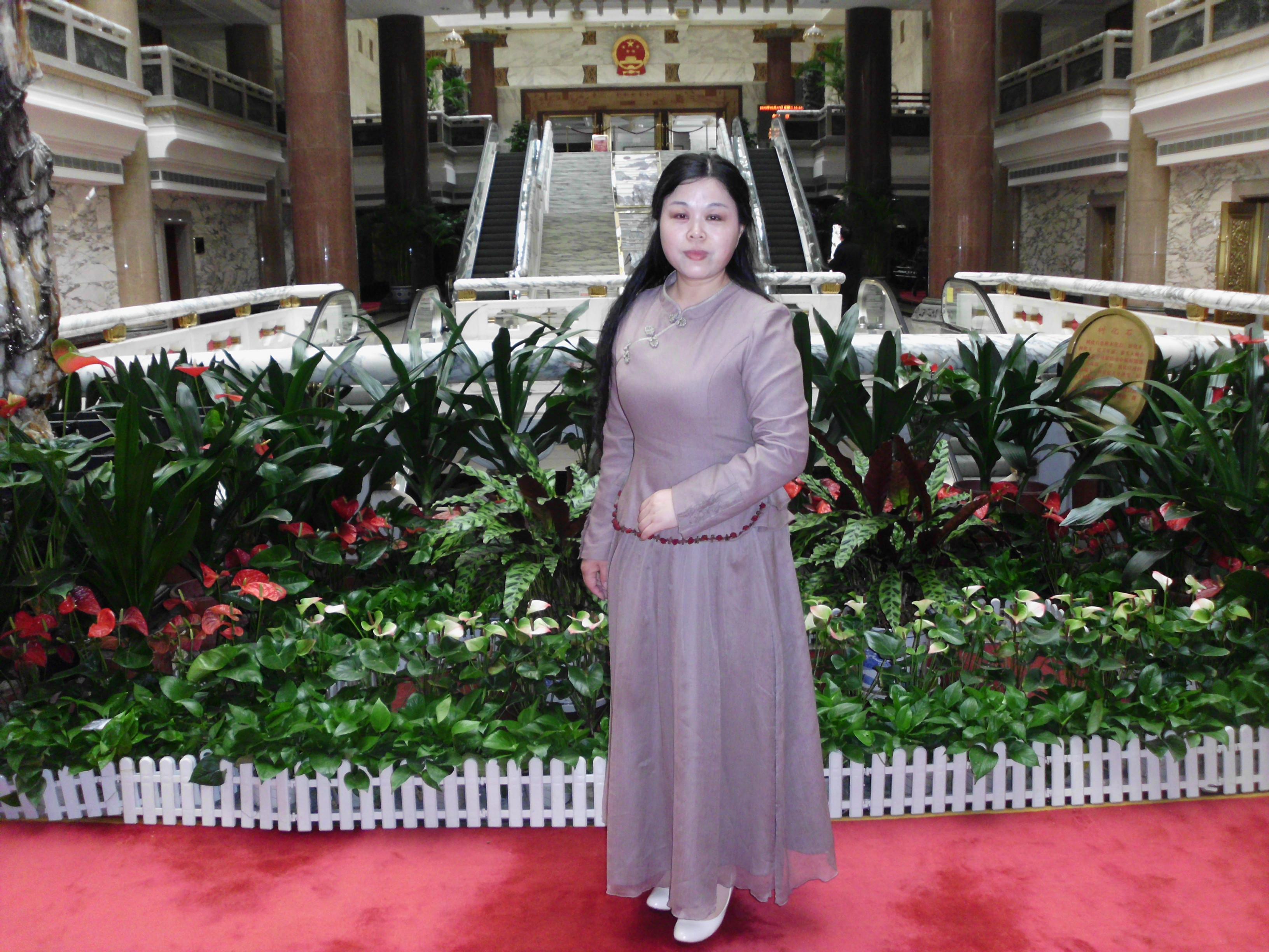 演員沈燕，演藝之路的閃耀與無(wú)限可能