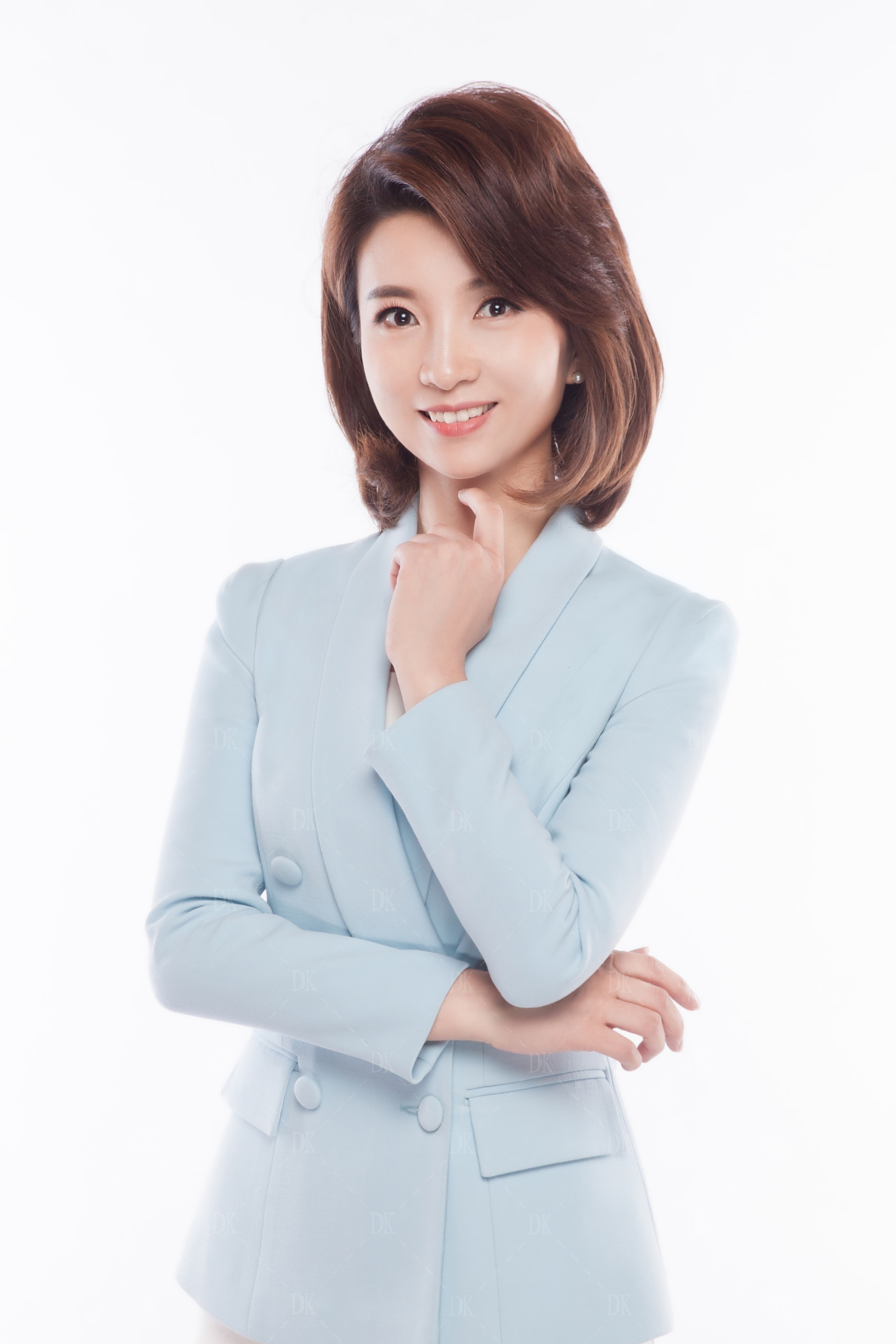 演員徐婧，舞臺到熒屏的蛻變之路——自信與成就感的彰顯