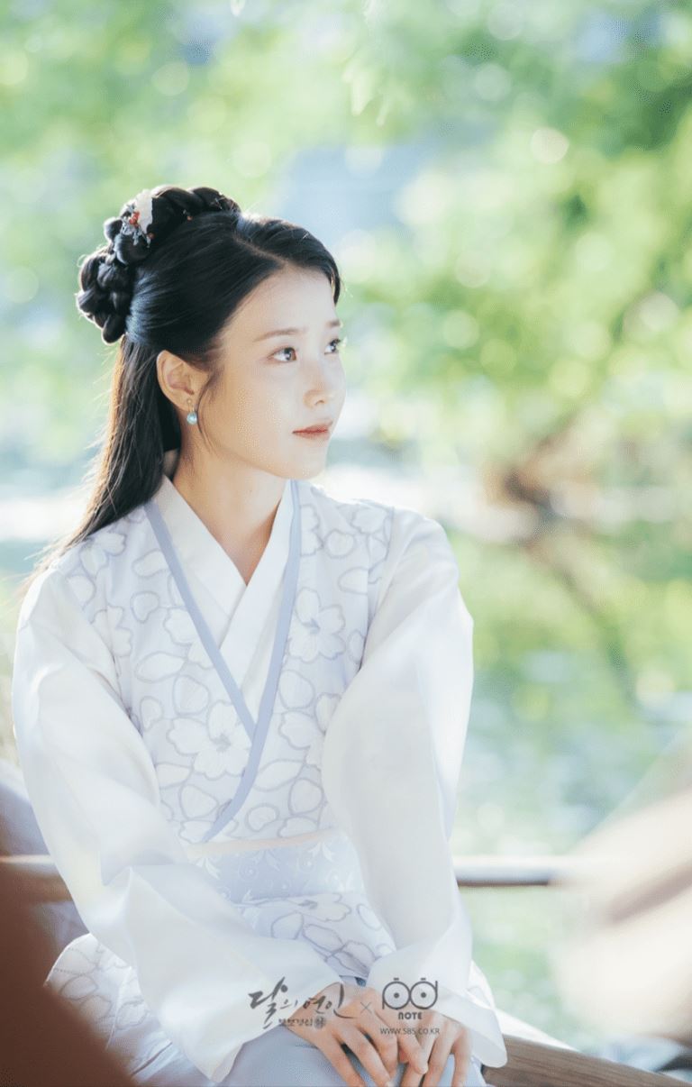 李知恩演繹的電視劇，日常城市中的溫暖友情與愛(ài)