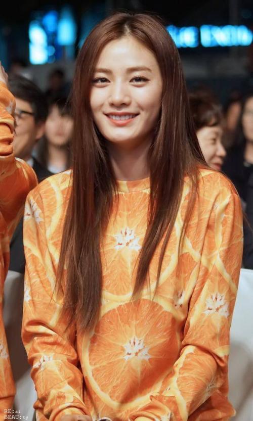 韓國女明星的心靈之旅，自然美景探尋與內心平靜的追尋