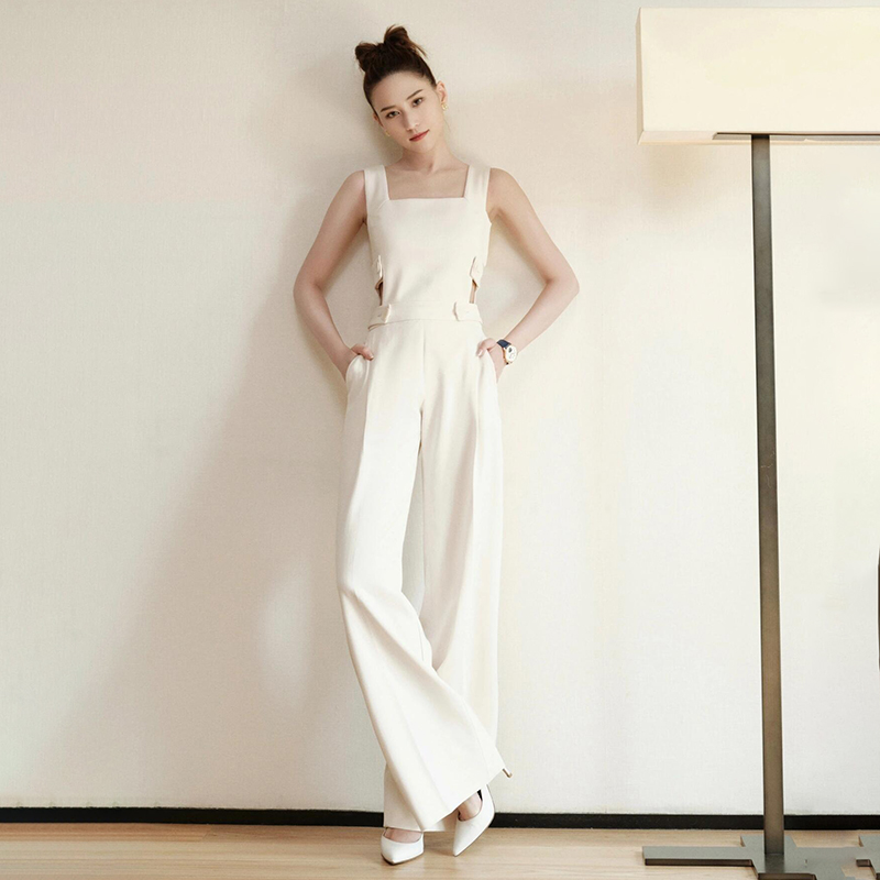 明星連體褲制作指南，一步步打造時(shí)尚潮流之選