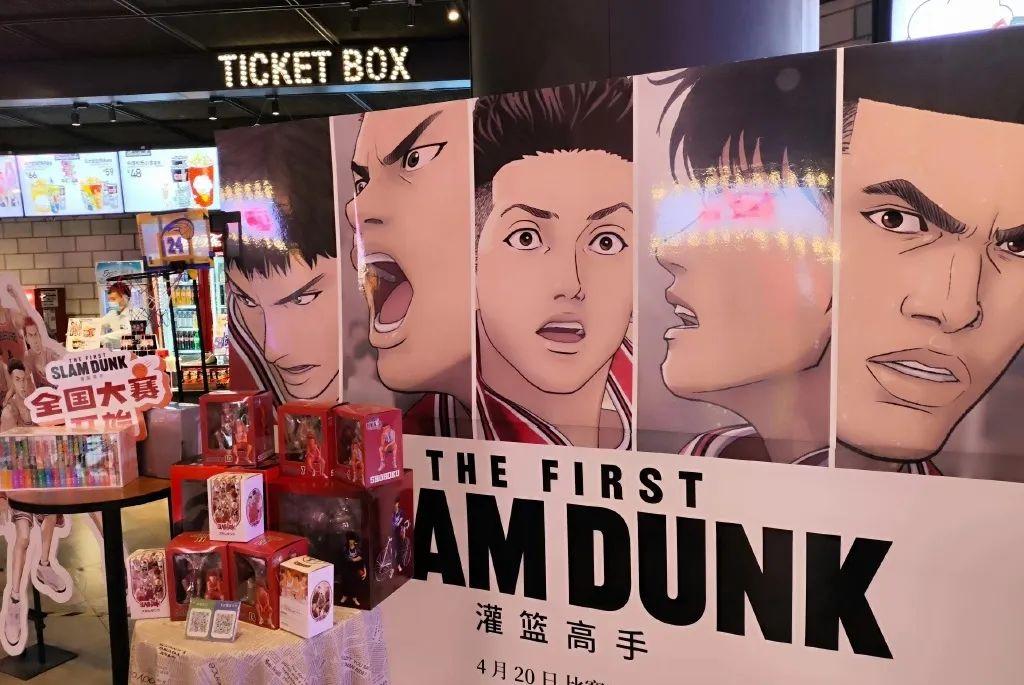 電影80后引領(lǐng)科技潮流，新一代高科技產(chǎn)品體驗之旅