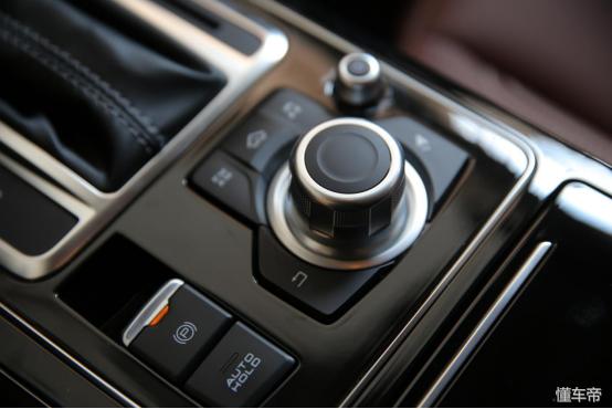 FCW資訊更新，家庭歡聚的日常趣事回顧