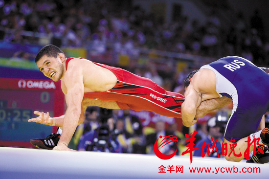 奧運摔跤比賽當場(chǎng)射，全程步驟指南與精彩瞬間回顧