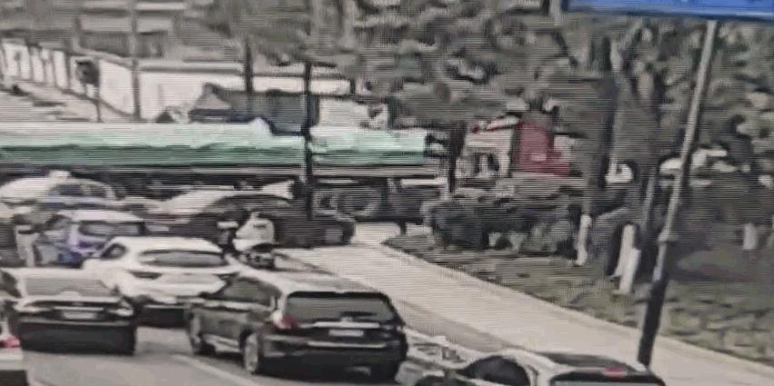 AE最新版本發(fā)布，變化的力量與自信的源泉