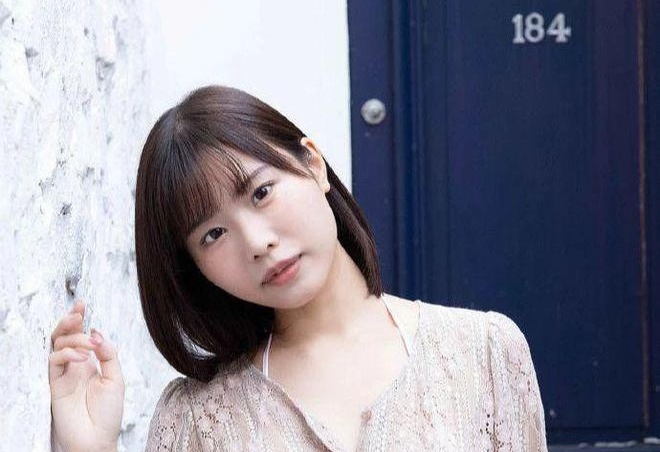 希咲彩2025最新作品展示，日常之旅的絢爛呈現