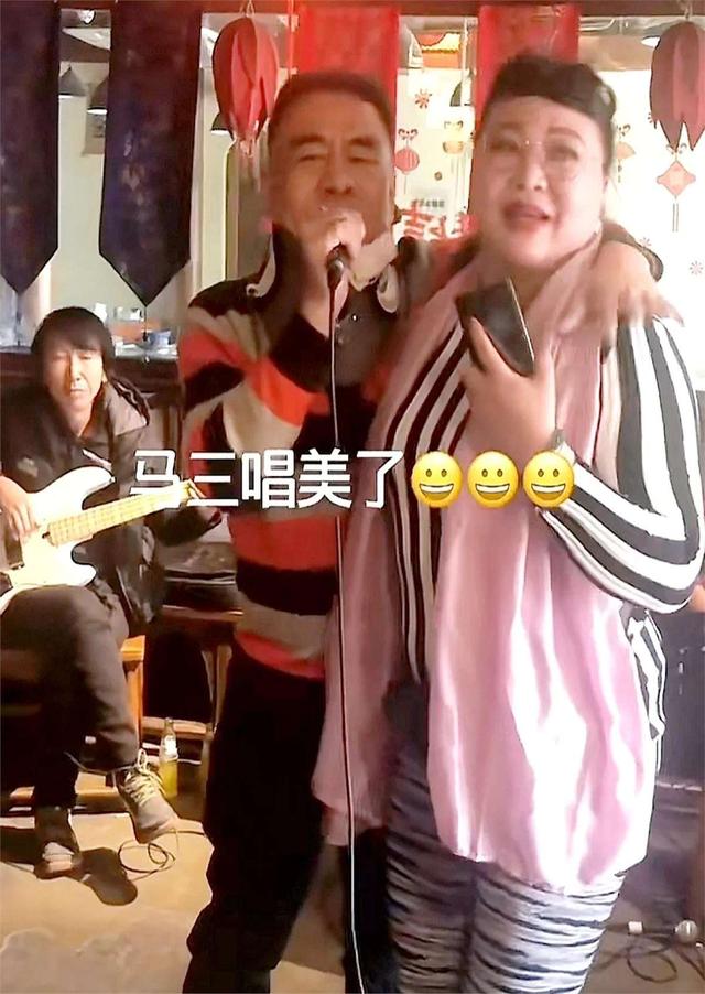 姚三馬新視頻火爆小紅書(shū)，熱議焦點(diǎn)，爆款來(lái)襲！