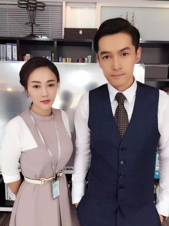 美國電影明星男演員力薦的高科技產(chǎn)品，科技之光引領(lǐng)生活變革