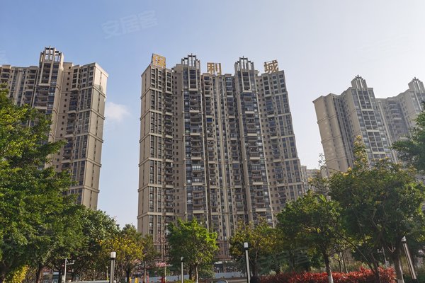 南沙保利城房?jì)r(jià)動(dòng)態(tài)，時(shí)代印記下的走勢與最新報價(jià)