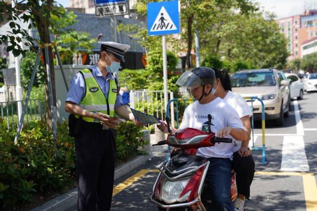 深圳電動(dòng)車(chē)新規，綠色出行之旅，探尋內心寧靜之道