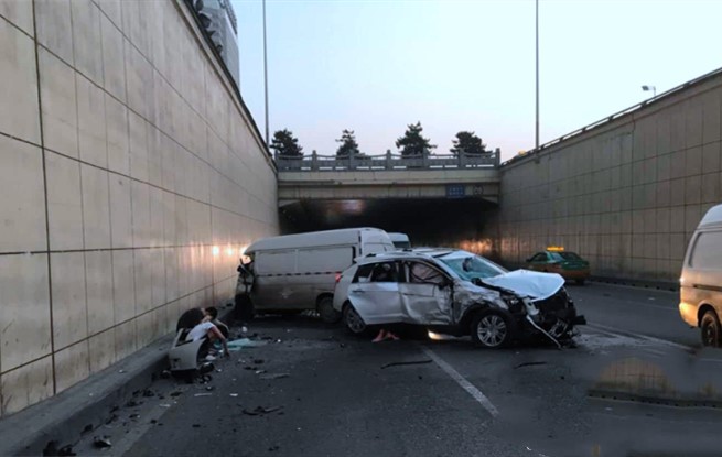都勻最新車(chē)禍，自然美景探索之旅的警示與反思