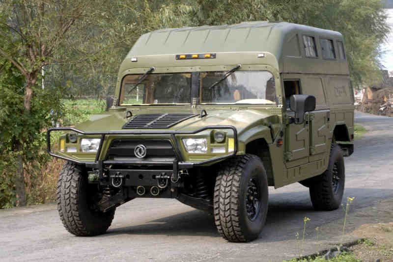 東風(fēng)最新軍車(chē)震撼登場(chǎng)，展現雄姿！