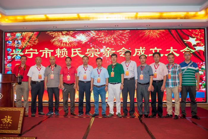 賴(lài)氏最新動(dòng)態(tài)引領(lǐng)科技潮流，重塑未來(lái)生活體驗新篇章