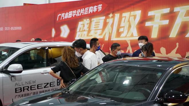 濟南最新車(chē)展，汽車(chē)行業(yè)盛宴全景呈現