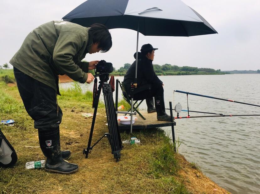 大毛最新釣魚(yú)視頻，釣魚(yú)技能進(jìn)階指南全解析