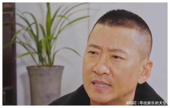 周杰最新?tīng)顩r，事業(yè)與生活多維解讀揭秘！