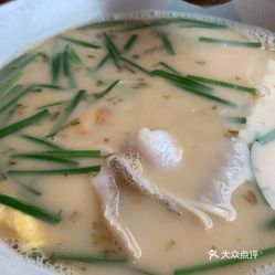 探尋黃魚(yú)最新美食熱門(mén)目的地，海鮮美食盛宴等你來(lái)體驗！