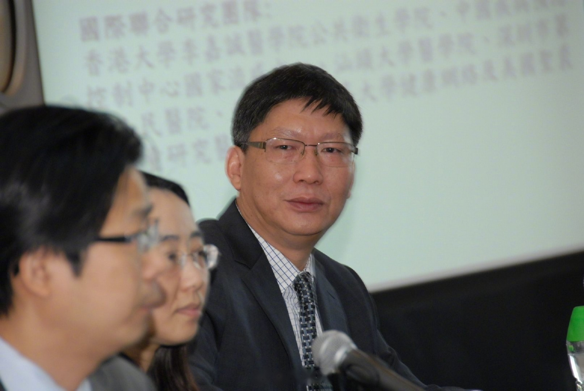 管軼最新新聞，小巷深處的獨特風(fēng)味——探索一家隱藏版特色小店的旅程
